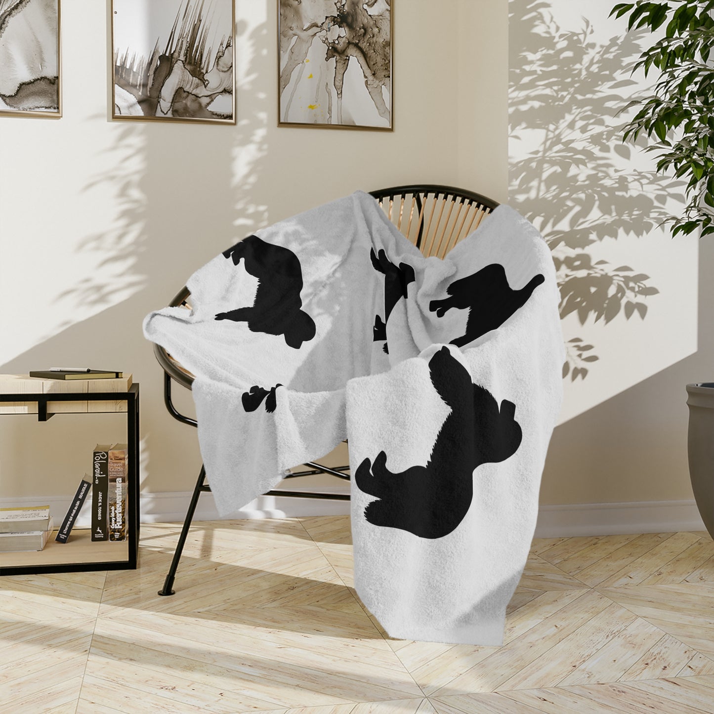 Newfie Silhouette Velveteen Microfiber Blanket