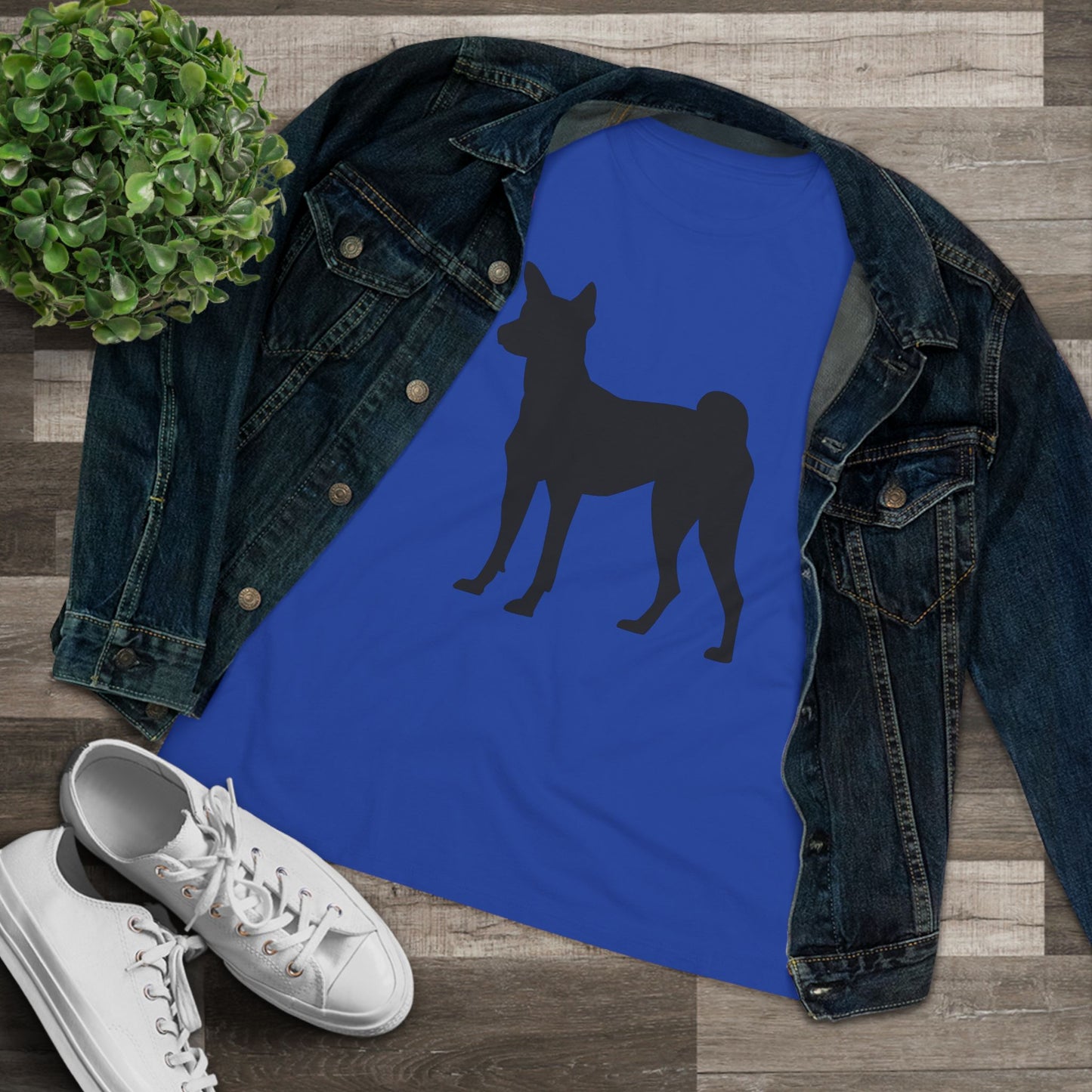 Basenji Silhouette Women's Short Sleeve Crewneck Tee