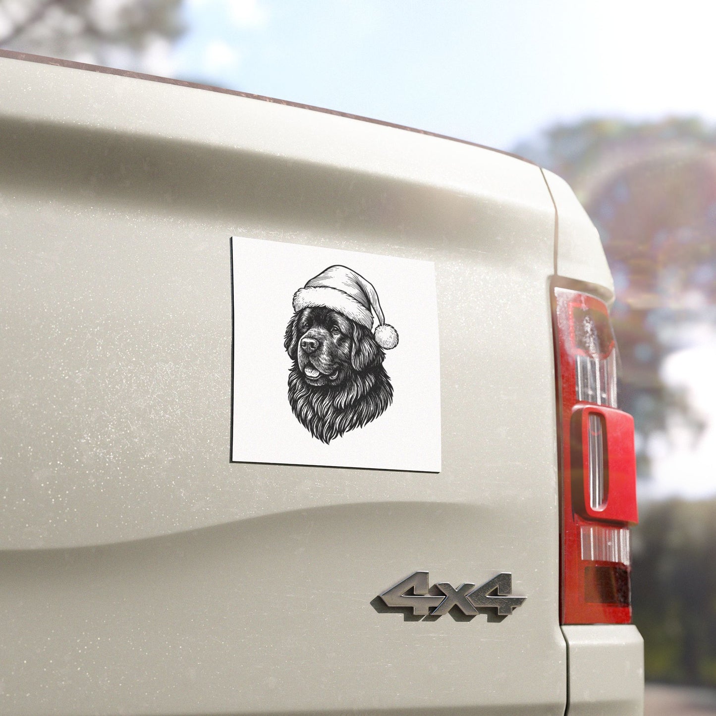 Santa Paws Newfie Indoor/Outdoor Magnet