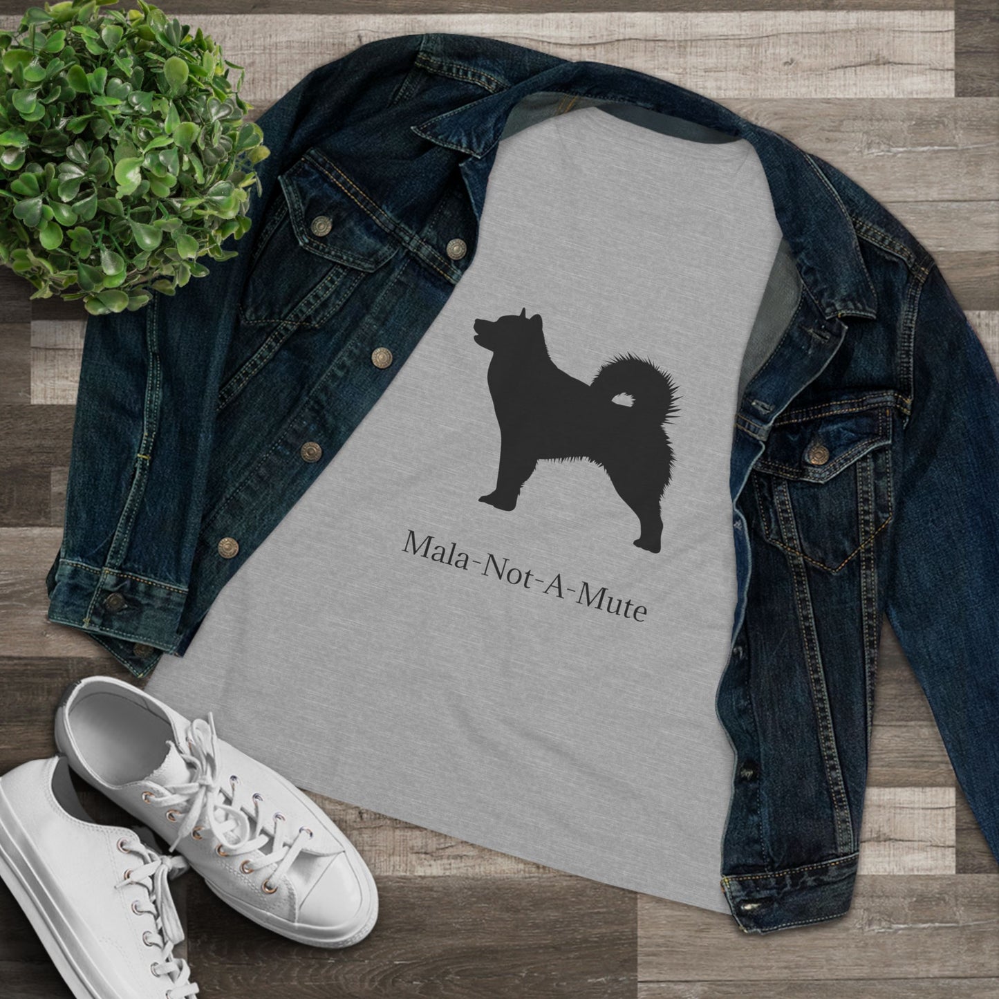 Mala-Not-A-Mute Women's Short Sleeve Crewneck Tee