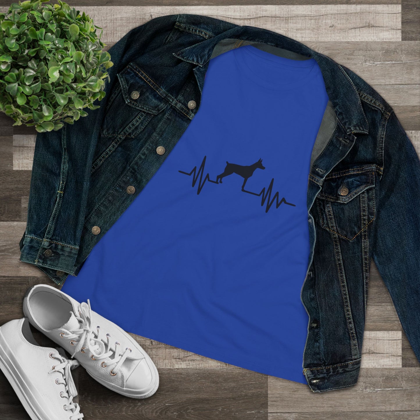 My Heart Beats For Dobermans Women's Short Sleeve Crewneck Tee