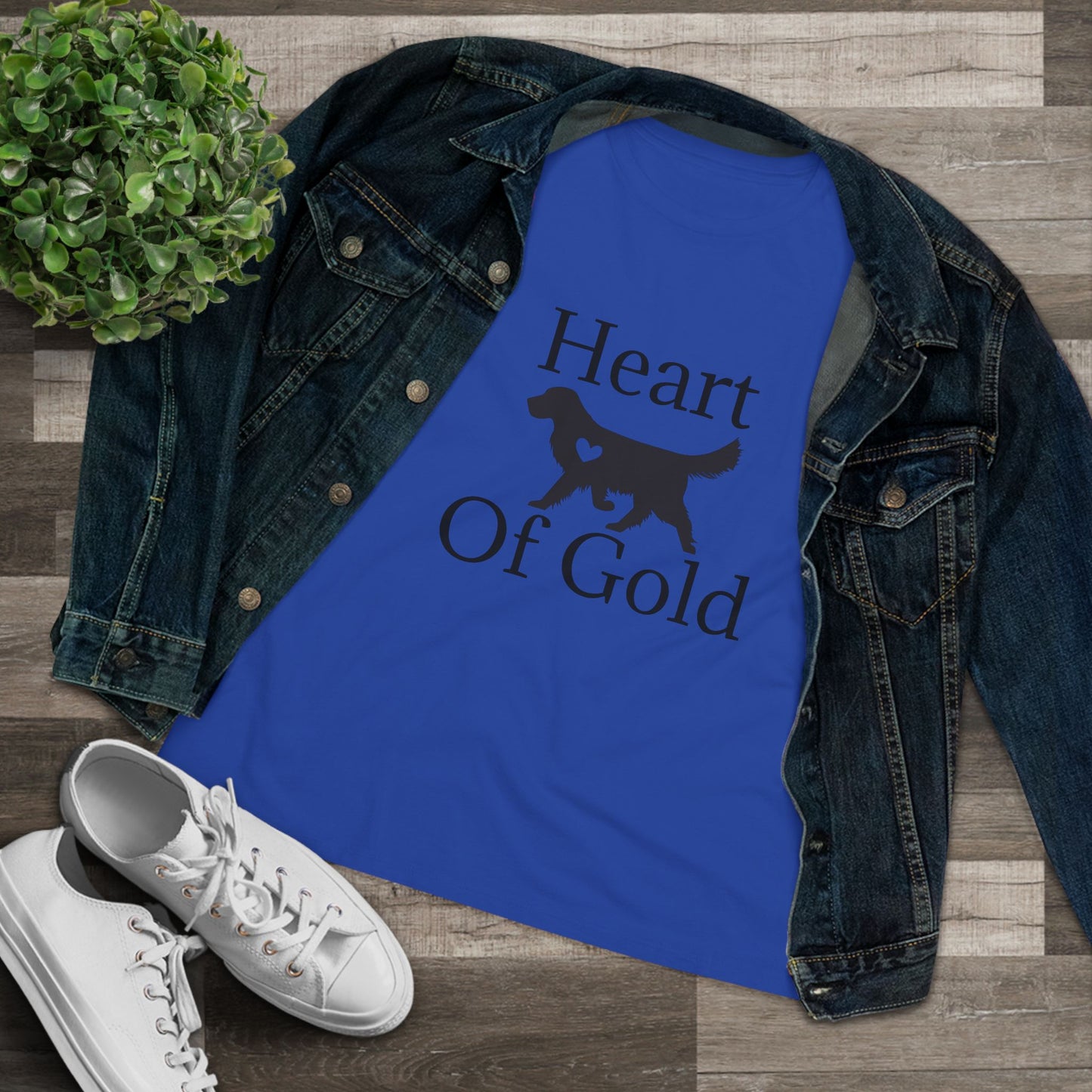 Heart Of Gold Women's Short Sleeve Crewneck Tee