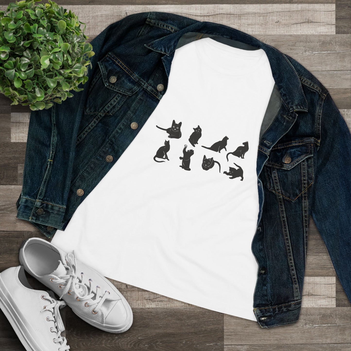 Cats Women's Short Sleeve Crewneck Tee