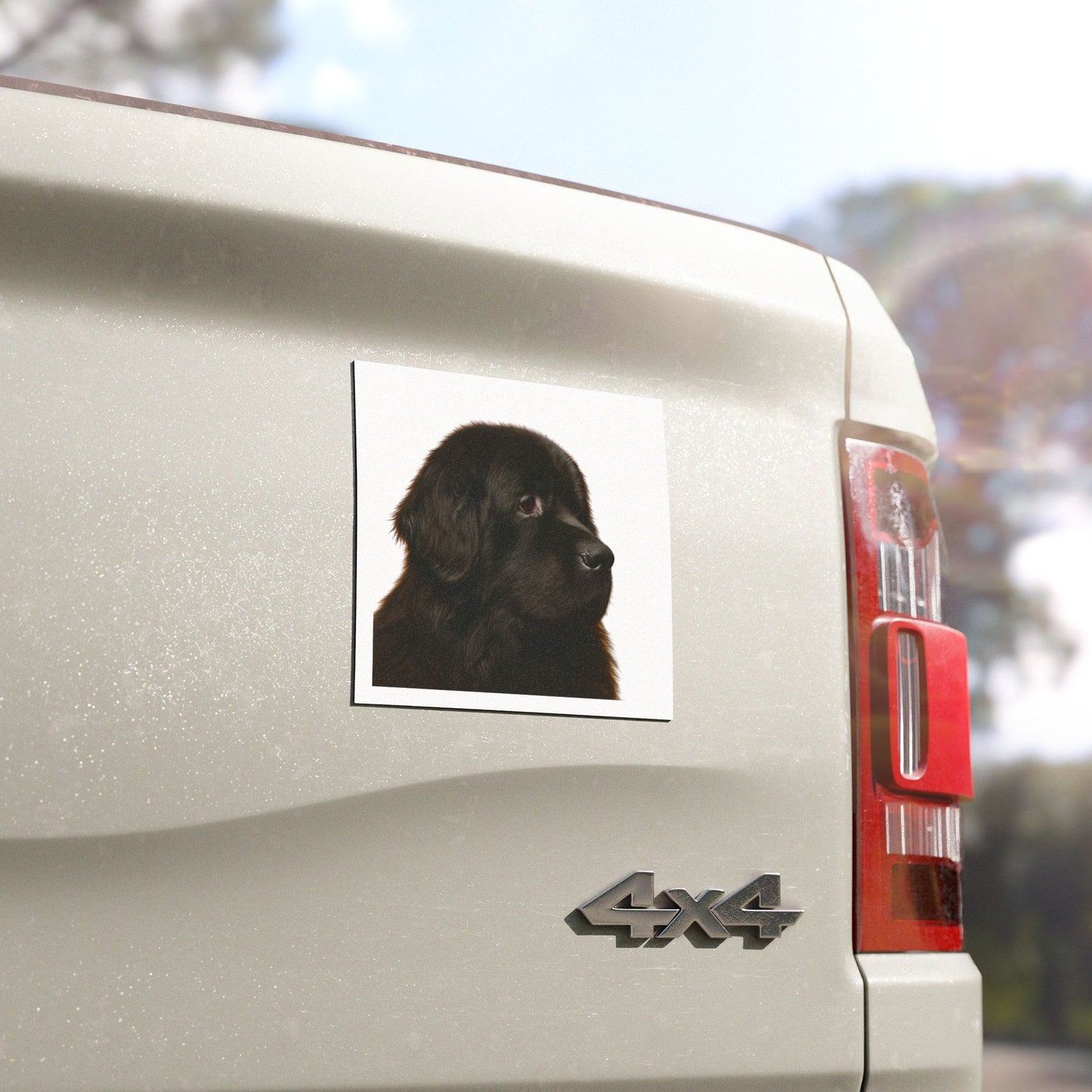 Newfie Head Indoor/Outdoor Magnet