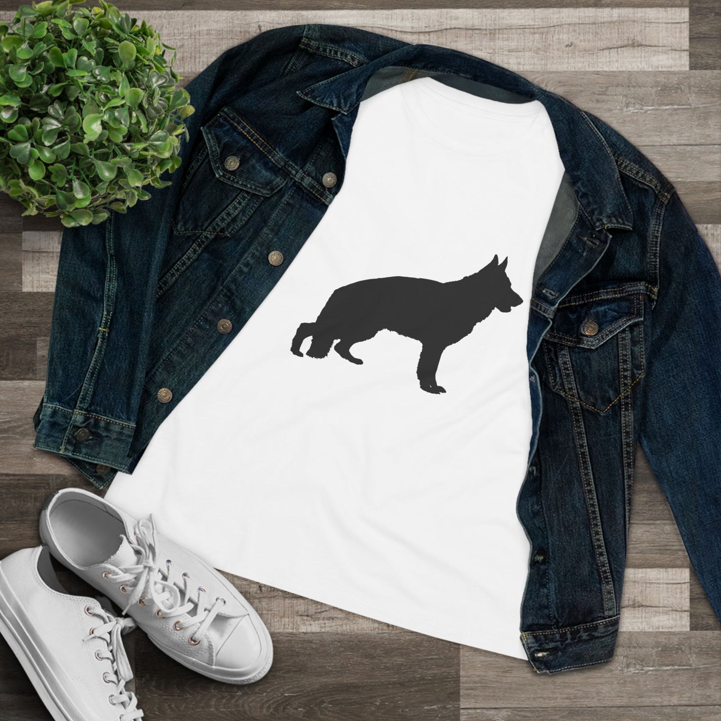 German Shepherd Silhouette Women's Short Sleeve Crewneck Tee