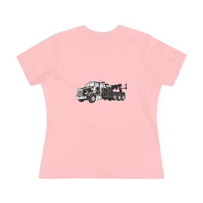 Heavy Tow Truck Women's Short Sleeve Crewneck Tee