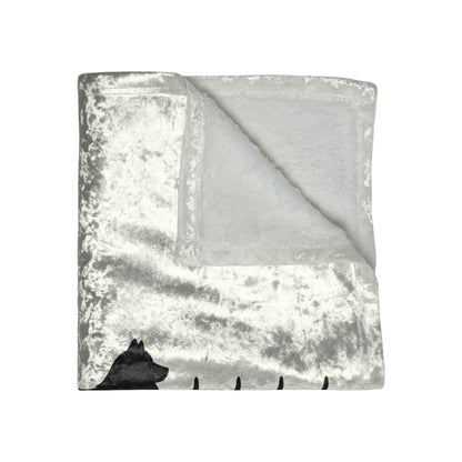 My Heart Beats For Samoyeds Crushed Velvet Blanket