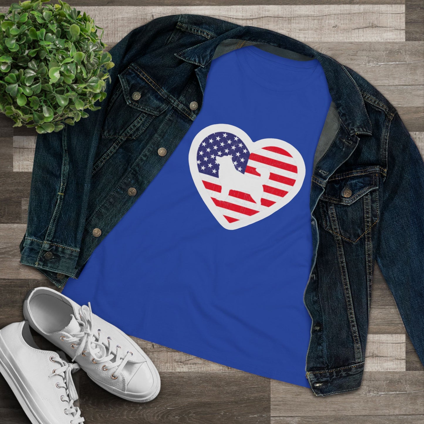 Malamute Flag Women's Short Sleeve Crewneck Tee