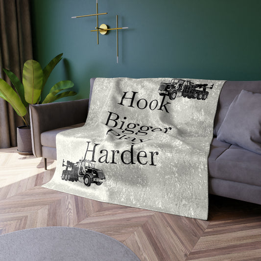 Hook Bigger Crushed Velvet Blanket