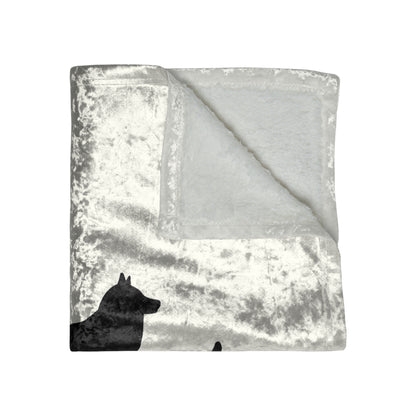 My Heart Beats For Malamutes Crushed Velvet Blanket