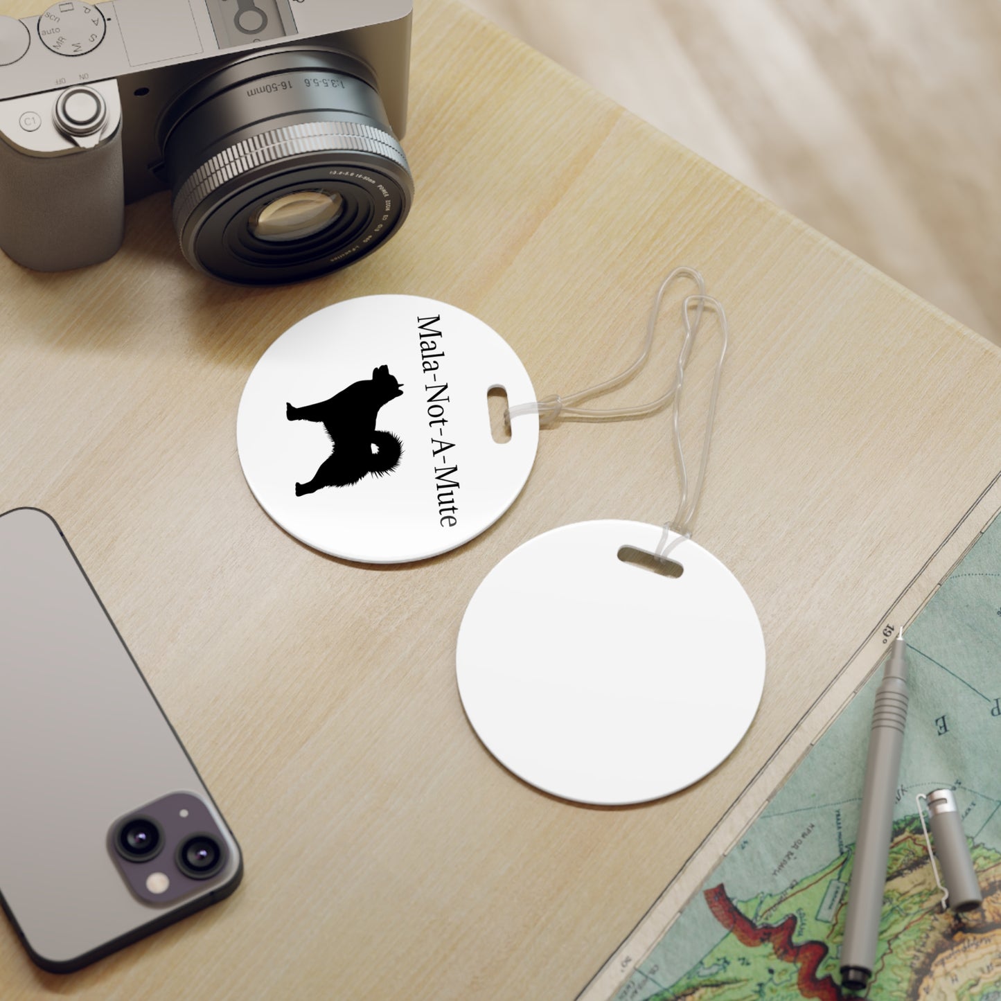 Mala-Not-A-Mute Luggage Tag