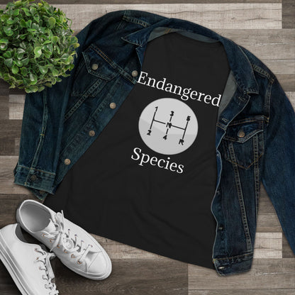 Endangered Species Women's Short Sleeve Crewneck Tee