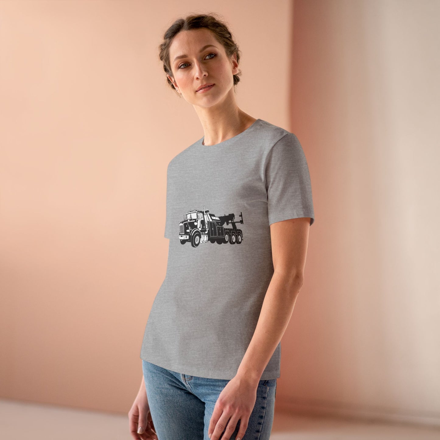 Heavy Tow Truck Women's Short Sleeve Crewneck Tee