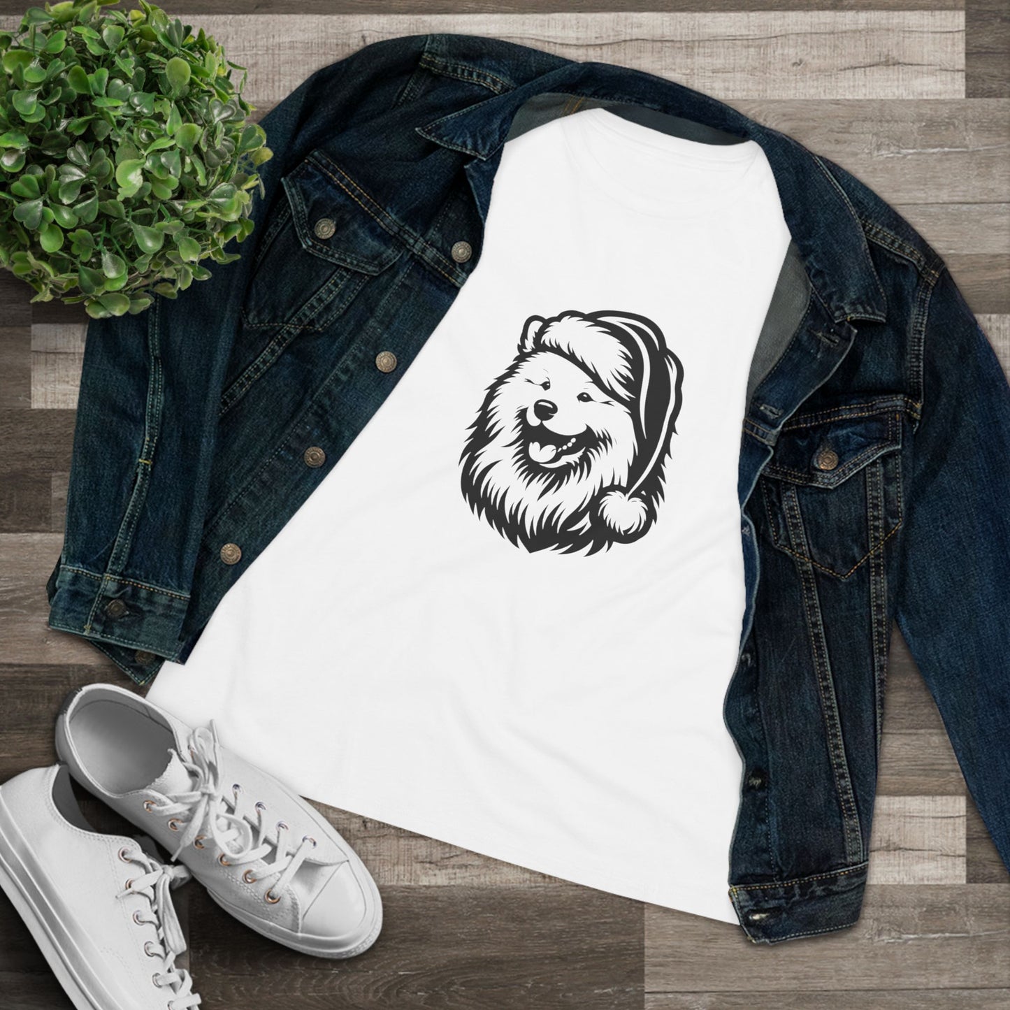 Santa Paws Samoyed Women's Short Sleeve Crewneck Tee