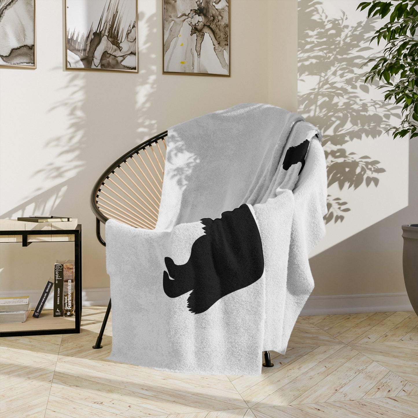 Newfie Silhouette Velveteen Microfiber Blanket