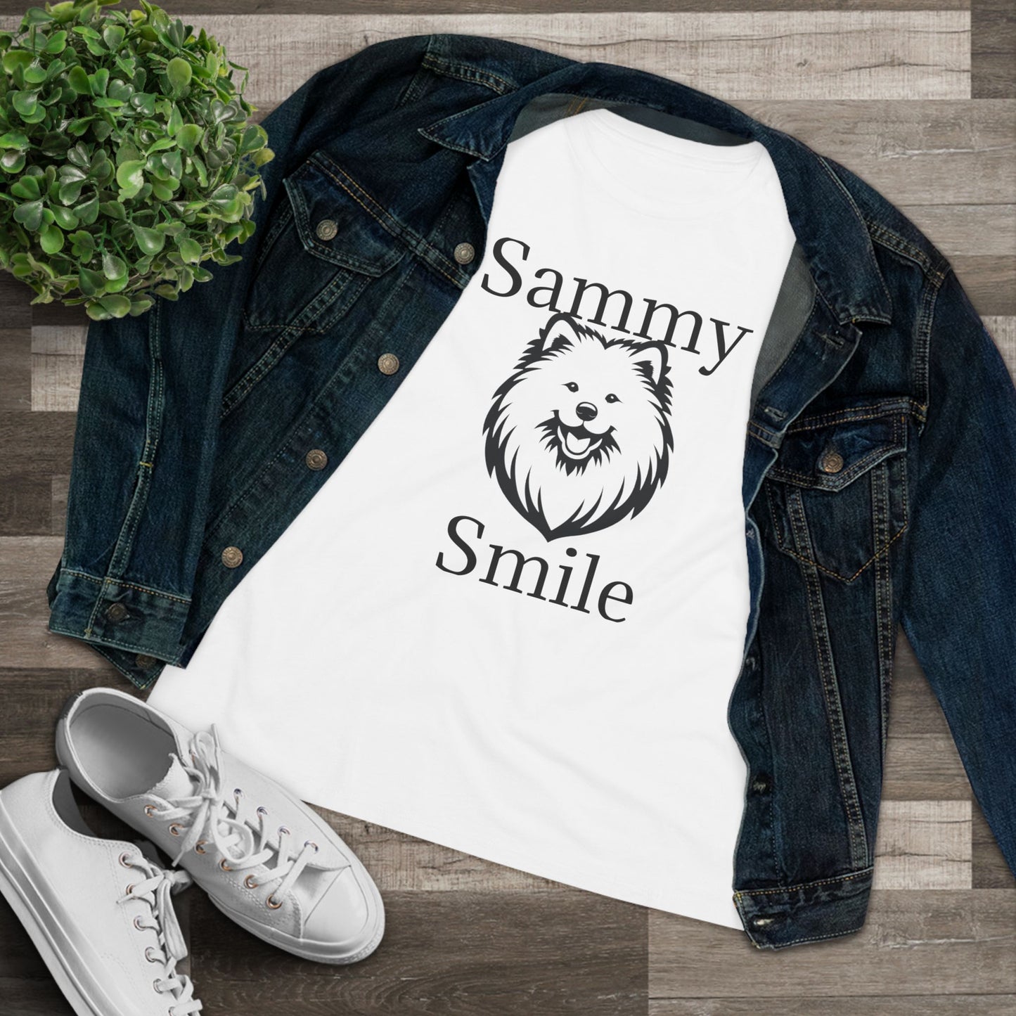 Sammy Smile Women's Short Sleeve Crewneck Tee