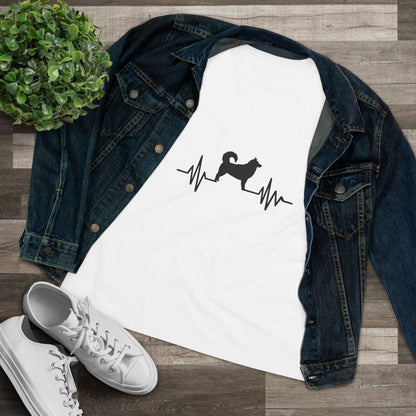 My Heart Beats For Malamutes Women's Short Sleeve Crewneck Tee