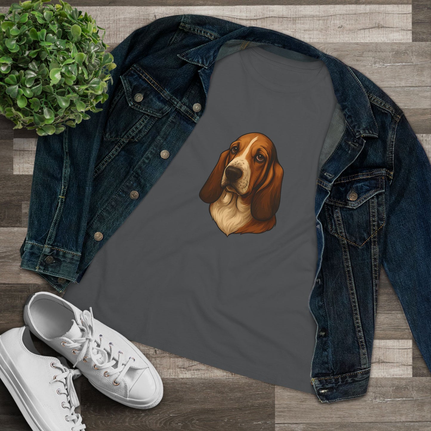 Basset Hound Head Women's Short Sleeve Crewneck Tee