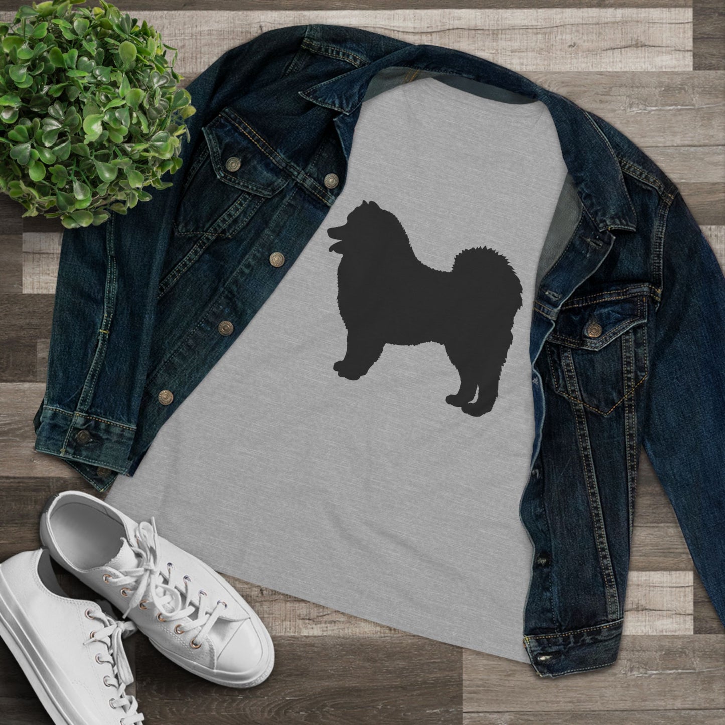 Samoyed Silhouette Women's Short Sleeve Crewneck Tee