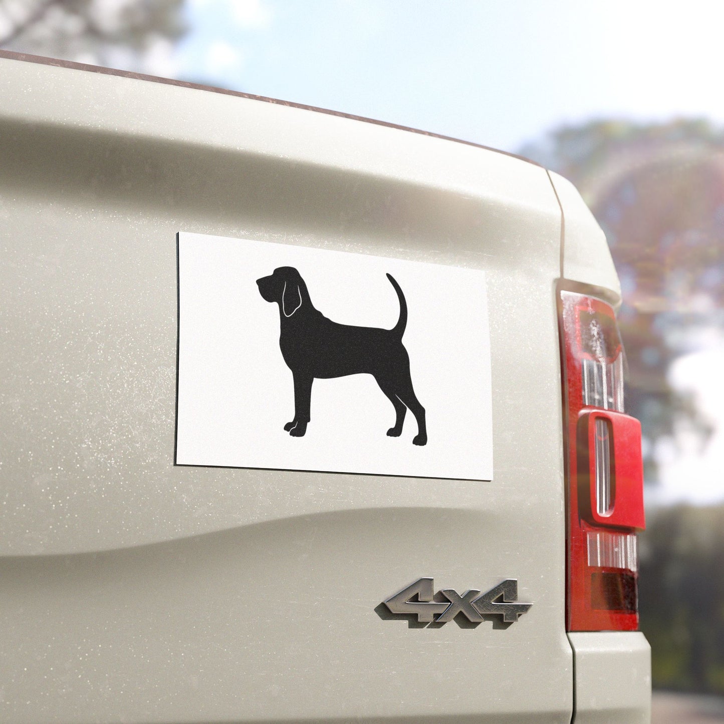 Bloodhound Silhouette Indoor/Outdoor Magnet