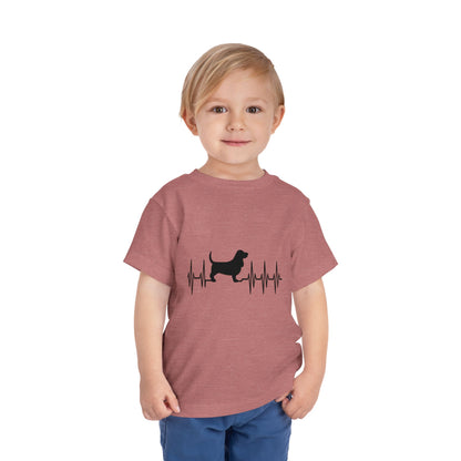 My Heart Beats For Bassets Toddler Unisex Short Sleeve Crewneck Tee