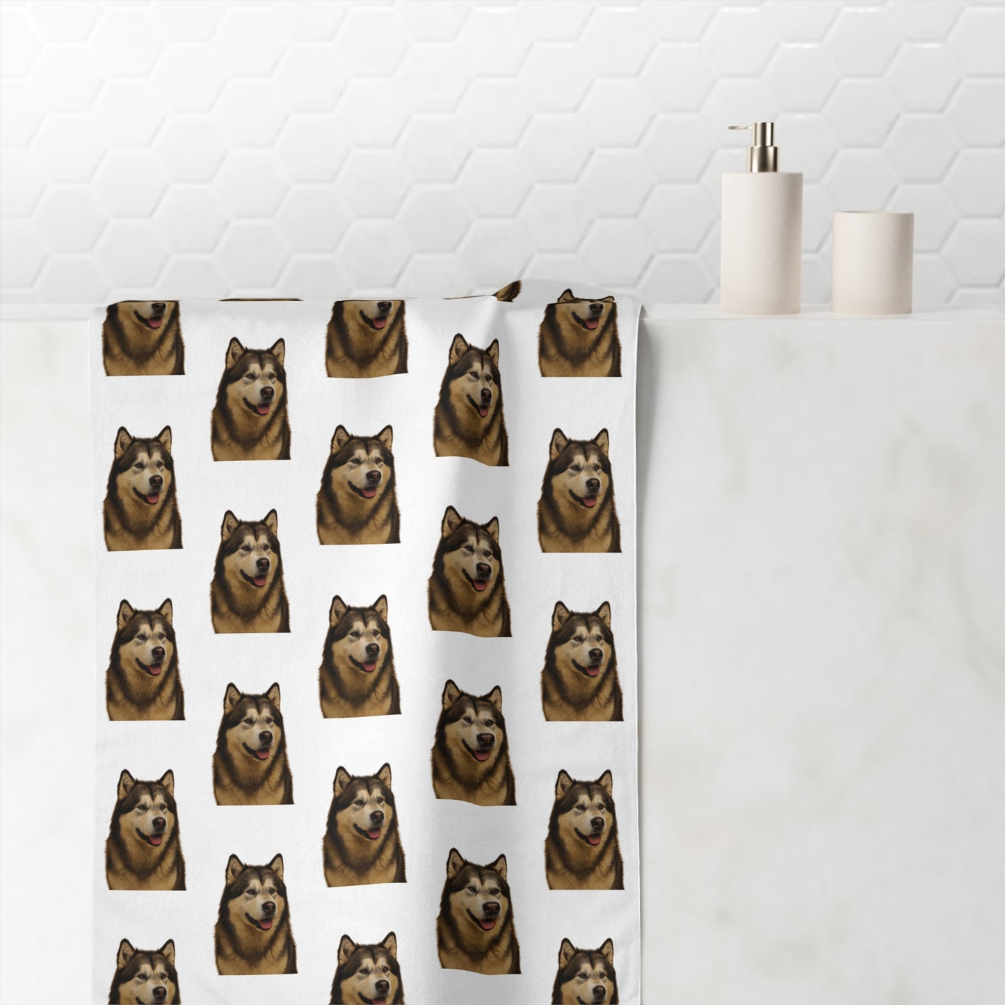 Malamute Head Mink-Cotton  Beach Towel