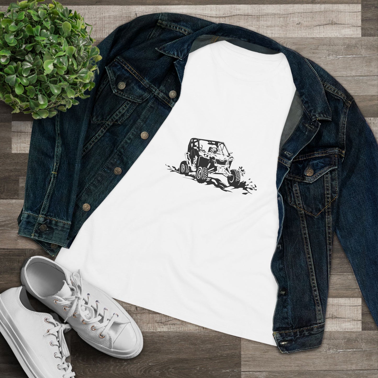 Slingin' Mud Side By Side Women's Short Sleeve Crewneck Tee