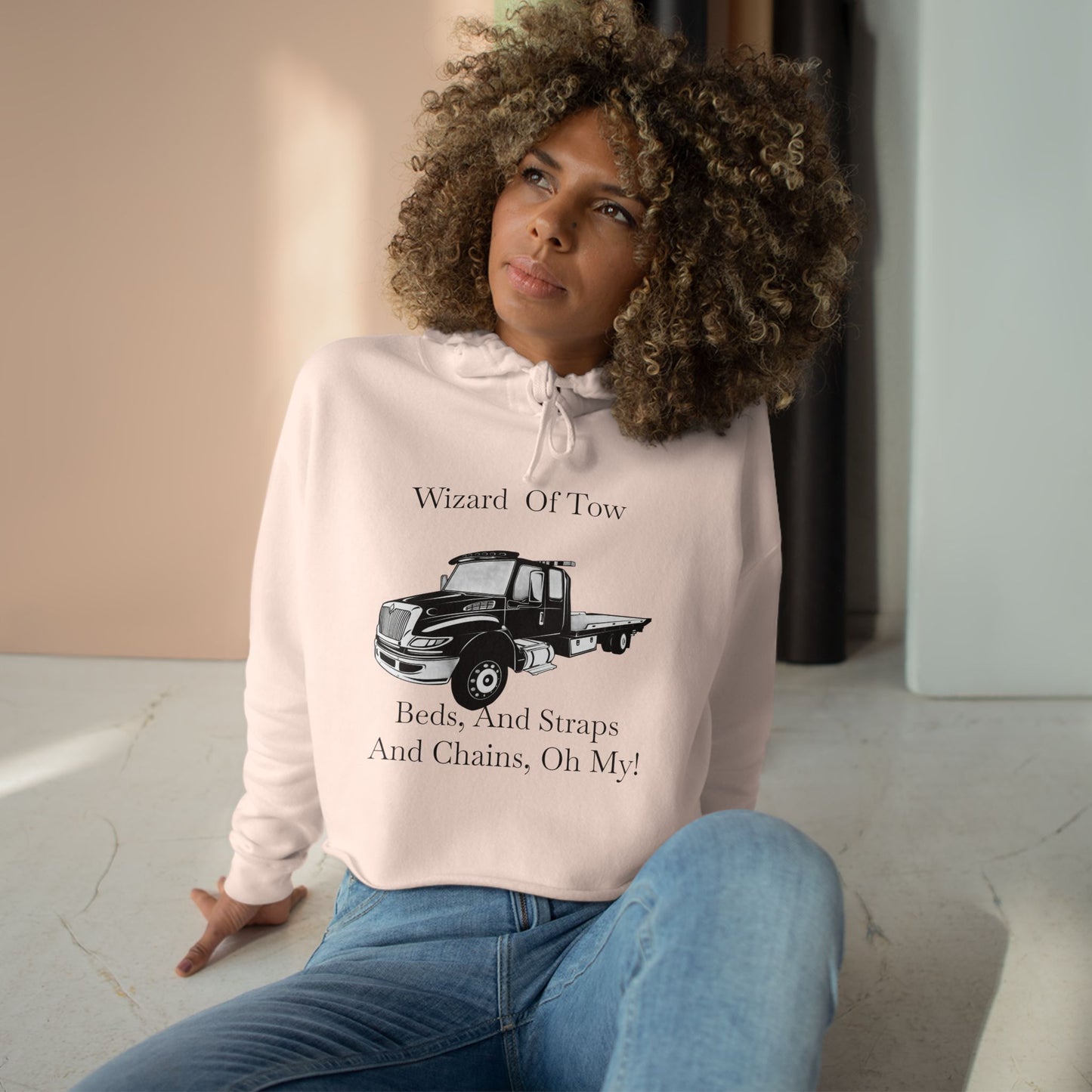 Wizard Of Tow Women's Crop Hoodie