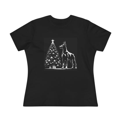 Doberman Christmas Tree Women's Short Sleeve Crewneck Tee